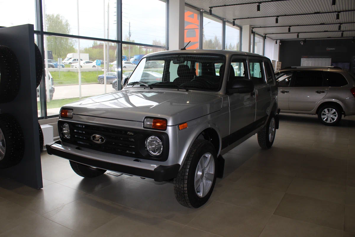 Lada Niva Legend 5д с автосалона по цене от 551 000 рублей